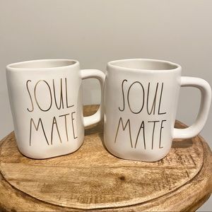 NWT Rae Dunn Soulmate Mugs (2) Valentine’s Day